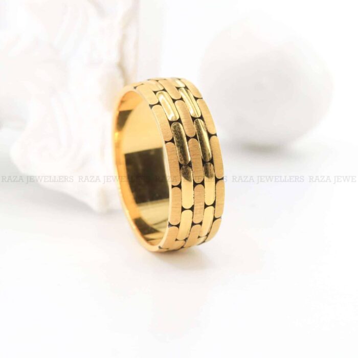 Gold Rings Price in Pakistan (Latest Women Design 22K, 18K)