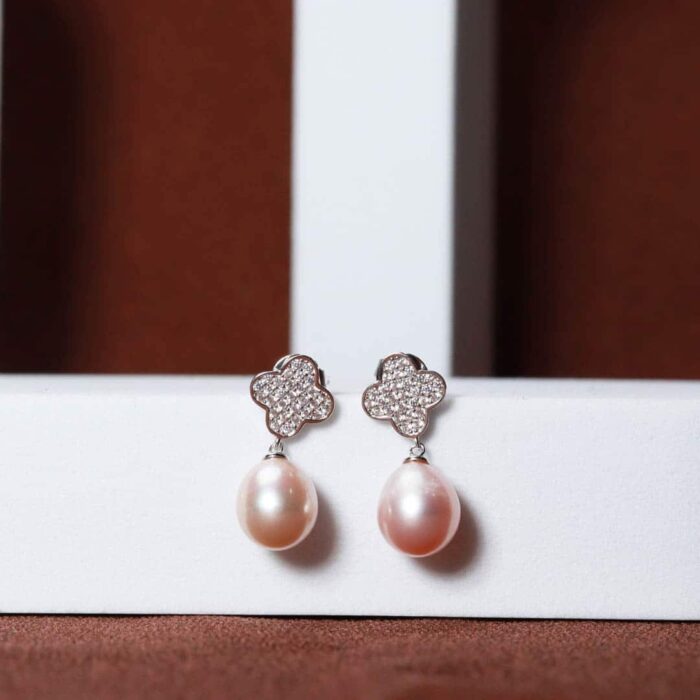 SILVER PEARL TOPS
