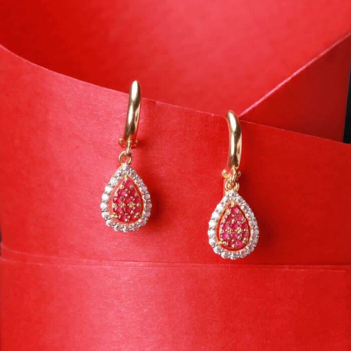 DIAMOND STYLE GOLD EARRINGS